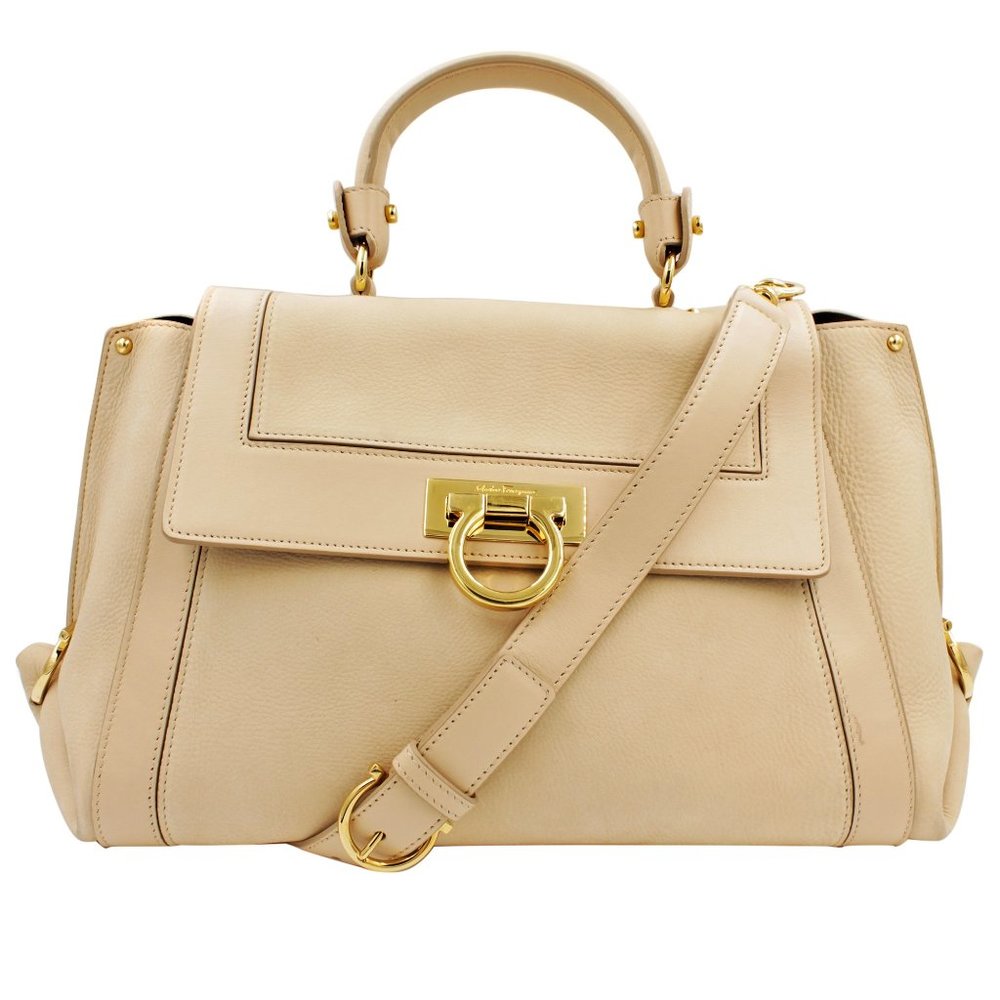 Salvatore Ferragamo 21-A896 Sofia Quarzo fume Leather Women's Bag